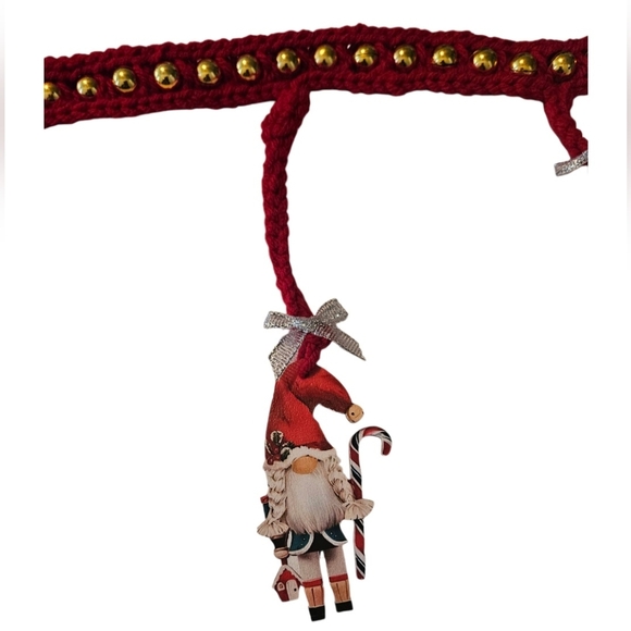 Hand Crafted Gold Beaded Garland Red Crochet Handmade Holiday Gnome decor 6-Feet - Picture 16 of 17